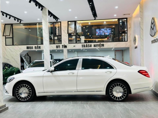 Lăn bánh 6 năm, Mercedes-Benz S400 độ Maybach bán ‘lỗ’ gần 3 tỷ đồng 365063