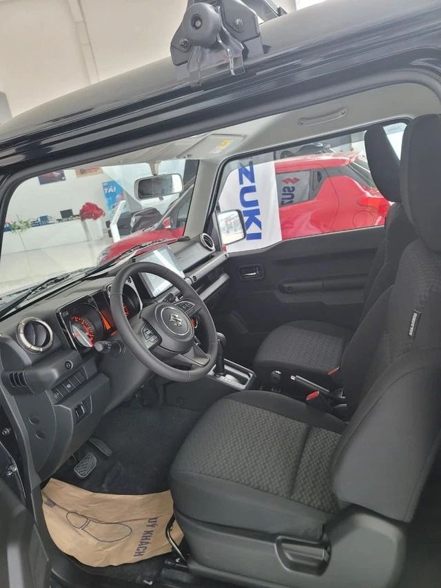 suzuki-jimny-3-1701134670810800944437_result