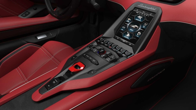 Ông bố ‘quốc dân’ tặng con gái 6 tuổi siêu xe Lamborghini Countach LPI800-4 ‘hàng độc’ có giá quy đổi hơn 280 tỷ đồng 384284