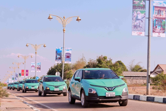 Xanh SM tiếp tục mở rộng dịch vụ taxi điện tại Lào 414361