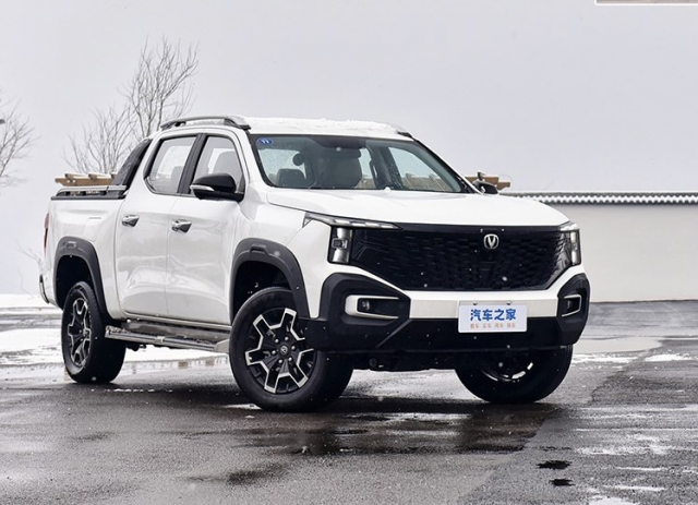 Bán tải điện ngang cỡ Ford Ranger ra mắt, giá quy đổi chưa tới 500 triệu đồng 414651