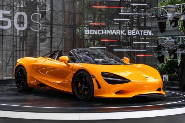 mclaren-750s-5-17133410378631838402837_result