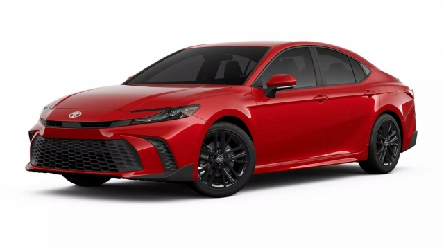 2025-Toyota-Camry-SE-1-2048x1152_result