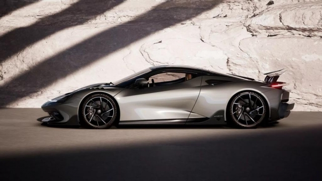 xedoisong_pininfarina_bruce_wayne_batman_5