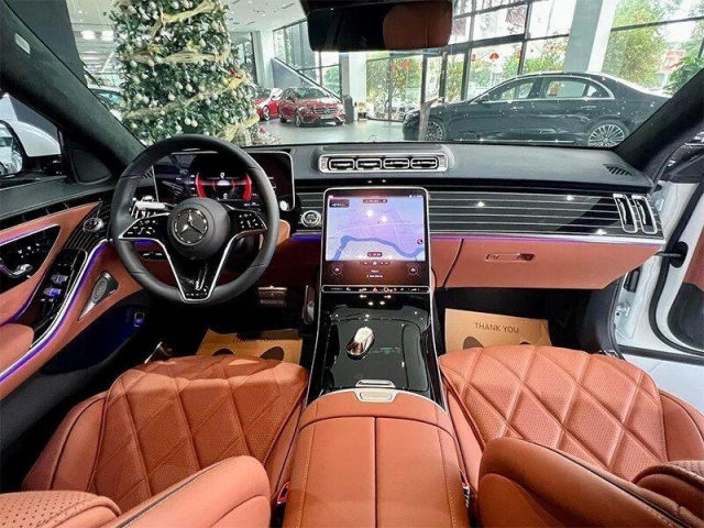 Mercedes-Maybach S450 ‘xứng đôi’ bên biển số siêu VIP 51G-111.11 456729