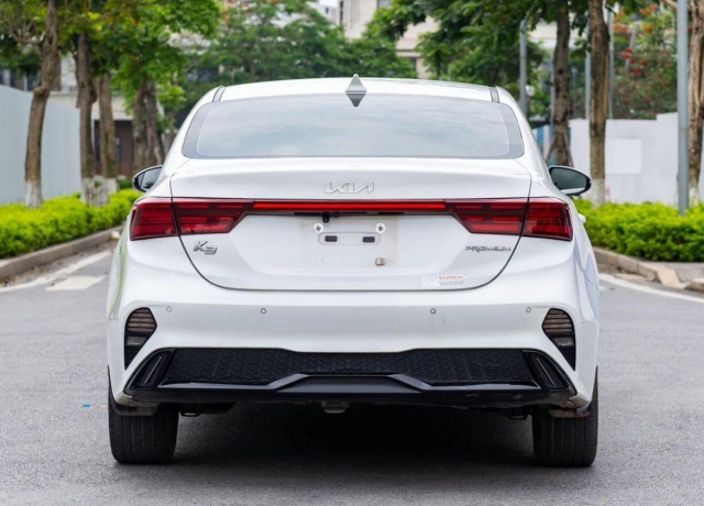 Kia K3 lăn bánh 2 năm tại Việt Nam đang được rao bán với giá bao nhiêu? 463001