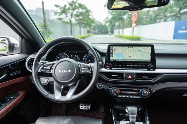 Kia K3 lăn bánh 2 năm tại Việt Nam đang được rao bán với giá bao nhiêu? 463006