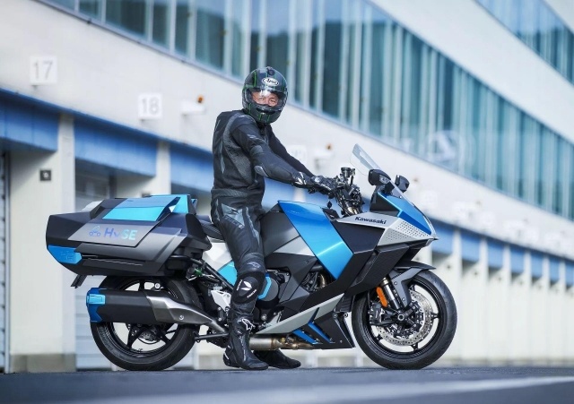 Kawasaki-Hydrogen-Powered-Motorcycle-724-17_result