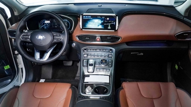 Đề xuất giảm thuế với ô tô hybrid, mẫu xe nào tại Việt Nam có thể được hưởng lợi? 505333