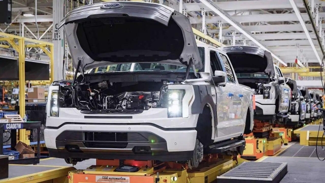 ford-f-150-lightning-production_result