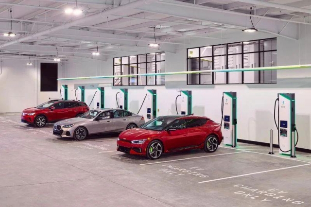 bmw-i5-kia-ev6-volkswagen-id_result