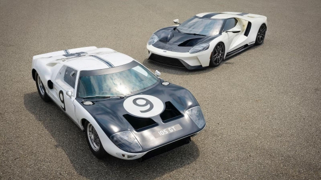 Ford cân nhắc sản xuất siêu xe, đặt mục tiêu vượt mặt Ferrari 509876
