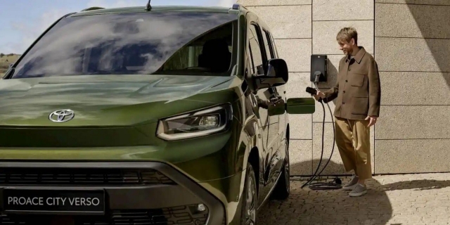 Toyota trình làng hai mẫu MPV điện mới: Chở tối đa 9 người, tầm hoạt động hơn 300 km 511180