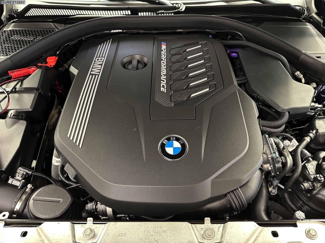 2022-BMW-3er-Touring-G21-LCI-M340i-Motor-B58