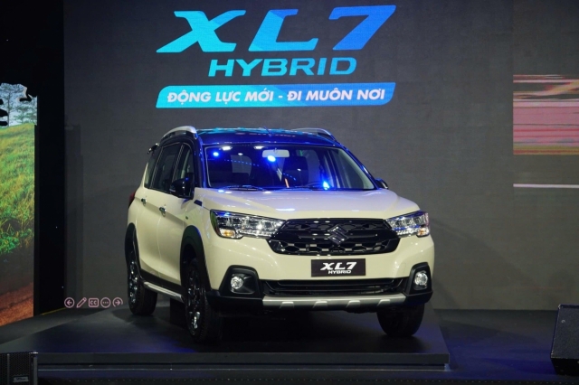 Suzuki XL7 ra mắt phiên bản hybrid: Giá ngang bản xăng, bổ sung thêm trang bị 515833