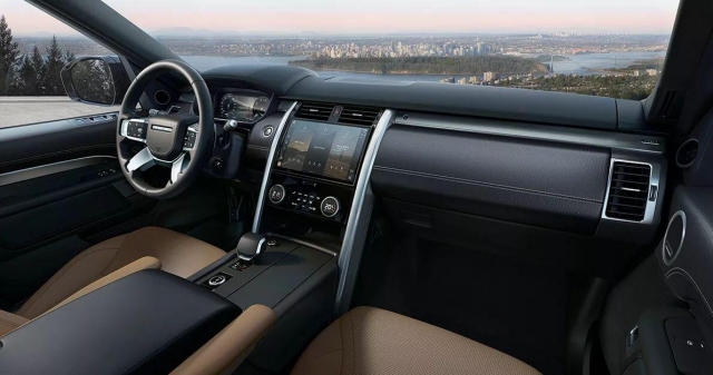 SUV hạng sang Land Rover Discovery sắp ‘lột xác’ thành một chiếc MPV? 519110
