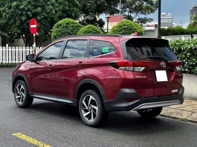 Toyota Rush 2019 sau 5 năm sử dụng lên sàn xe cũ với giá chưa tới 500 triệu đồng 519897