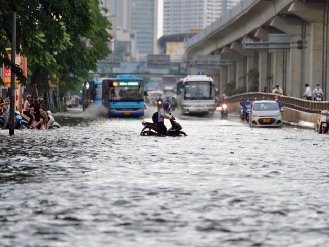 Siêu bão Yagi sắp đổ bộ, những tuyến đường nào tại Hà Nội có nguy cơ ngập sâu? 523875