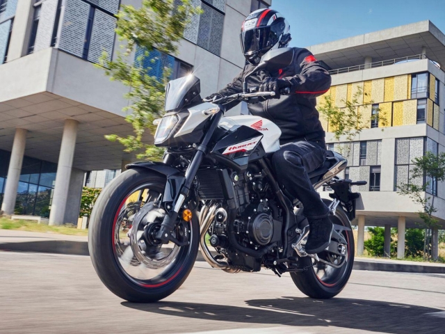 Honda trình làng loạt xe phân khối lớn đời mới tại Việt Nam, có công nghệ lần đầu xuất hiện trên thế giới 524239