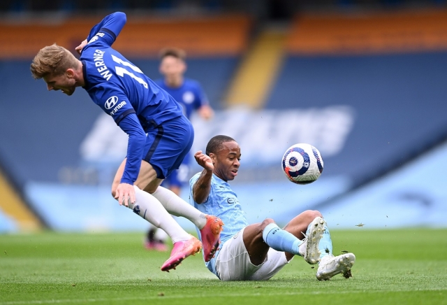 Doi-hinh-ra-san-Man-City-vs-Chelsea-Werner-doi