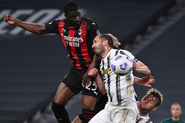Ngôi sao “hủy diệt Ronaldo” rời Chelsea?