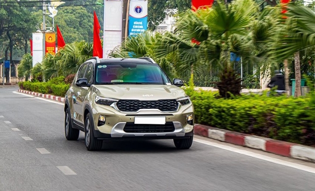 Top 9 mẫu xe ô tô dưới 700 triệu bán chạy nhất tại Việt Nam đầu năm 2023 281051