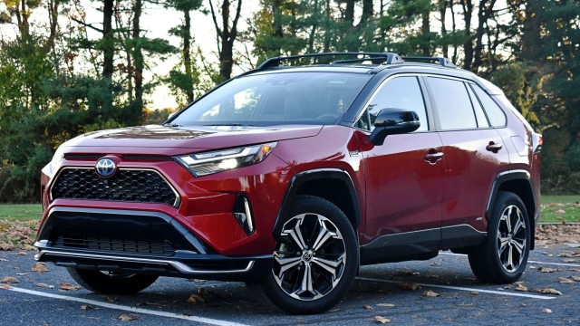 Vì sao Toyota chưa vội gia nhập thị trường xe điện 282014