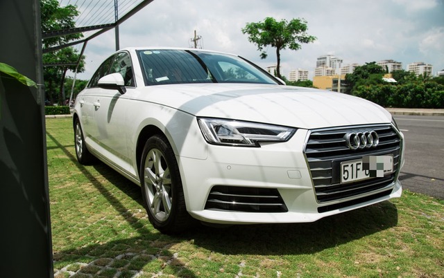 edit-audi-a4-2017-16869009932481