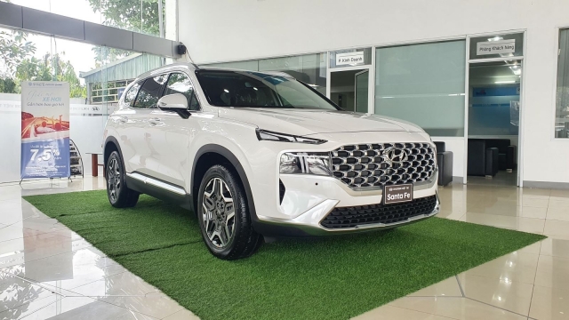 hyundai-santafe-2021-1259