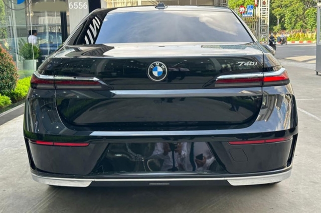 can-canh-bmw-7-series-2023-sang (4)