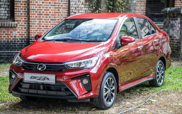 Đối thủ của Corolla Cross 'chơi lớn', bảo hành động cơ lên đến 10 năm 301281