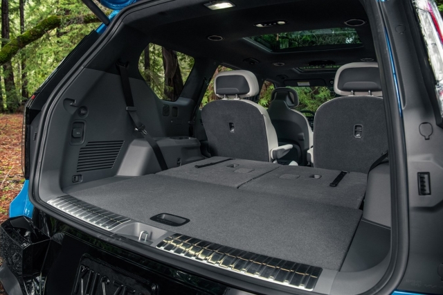 Kia-EV9-delivering-7
