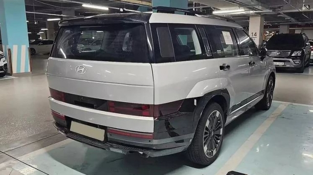 Hyundai Santa Fe 2024 lộ nội thất đẹp không kém xe sang 305558