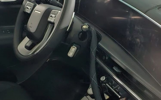 noi-that-hyundai-santafe-2024-lo (2)