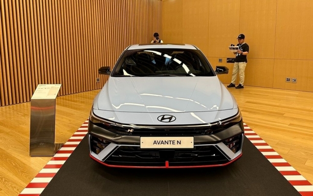 Hyundai Elantra N ra mắt bản mới, sẵn sàng so kè Honda Civic Type R 308235