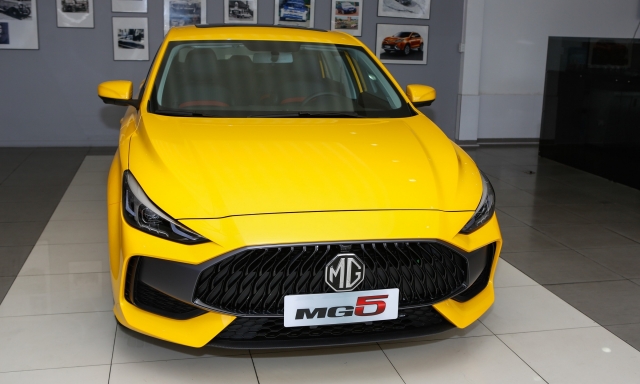 Điểm mặt 5 mẫu sedan giảm giá