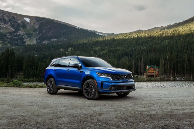 2022-Kia-Sorento-1-2048x1366