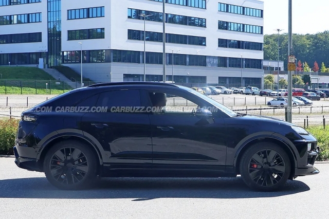 Porsche Macan thuần điện tiếp tục
