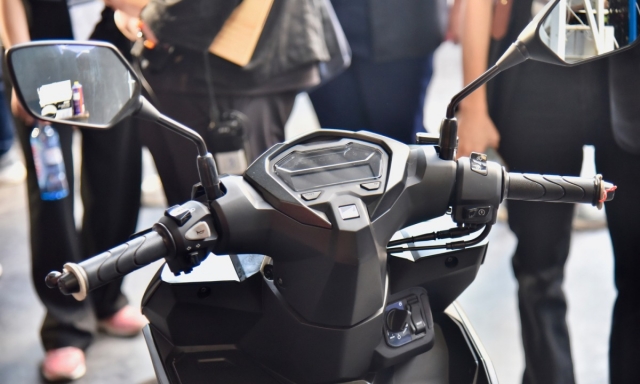 Cận cảnh Honda Vario 125 chính hãng tại Việt Nam, giá từ 40,7 triệu đồng 351900