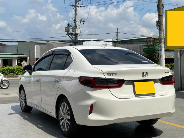Ngỡ ngàng giá chào bán của Honda City cũ sau 1 năm lăn bánh 352923