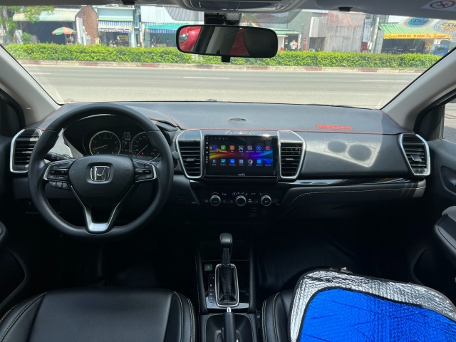 Ngỡ ngàng giá chào bán của Honda City cũ sau 1 năm lăn bánh 352924