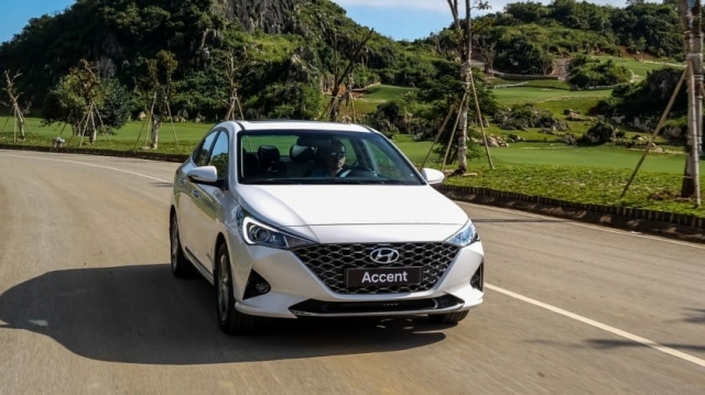 Giảm giá mạnh, bộ đôi Hyundai Tucson và Santa Fe tăng trưởng ấn tượng 355403
