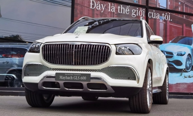 Mercedes-Benz Việt Nam tăng giá xe thêm cả trăm triệu đồng từ 2024 359241