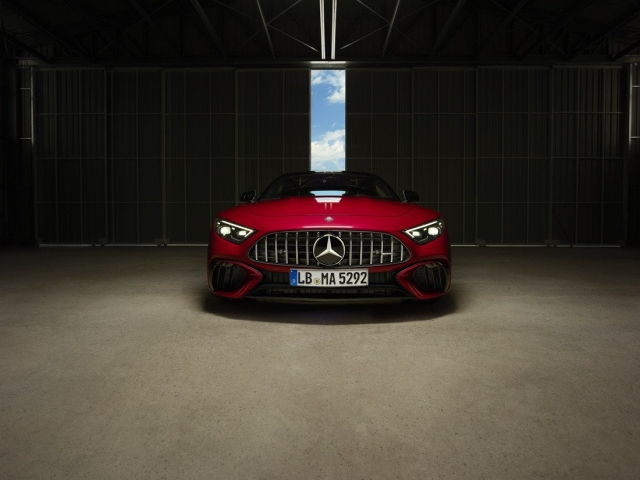 Bộ đôi Mercedes-AMG SL ra mắt Việt Nam: Mạnh hơn 800 mã lực, giá bán từ 6,959 tỷ đồng 360560