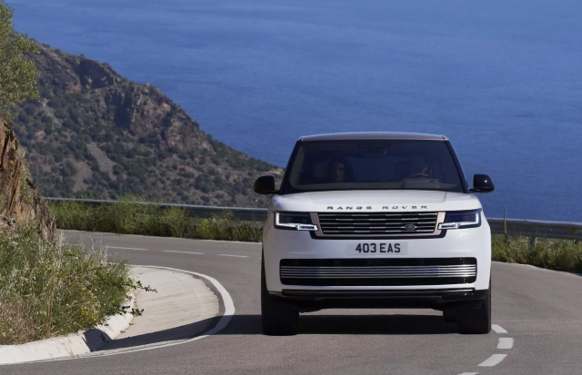 2022-2023-Range-Rover-SUV-122