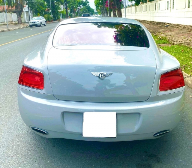 Sử dụng 7 năm, Bentley Continental GT cũ rao bán lại với giá ngang ngửa Mercedes-Benz C 200 mới 384595