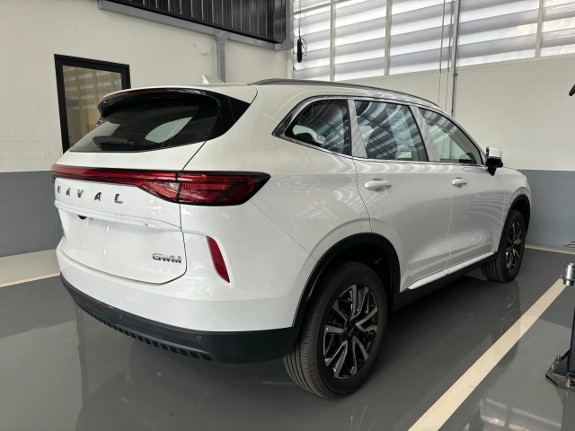 SUV