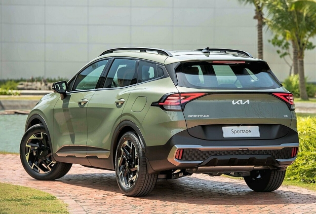 Kia điều chỉnh giá bán loạt SUV: Sorento giảm đến 60 triệu, Seltos tăng 5 triệu đồng 385380