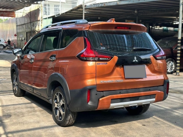 Ngỡ ngàng giá chào bán của Mitsubishi Xpander Cross