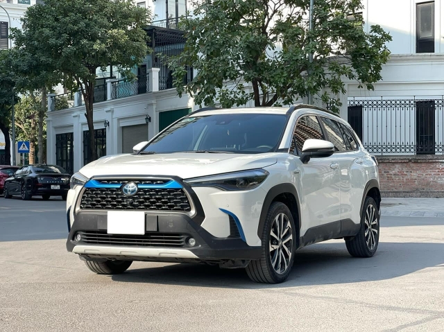Bất ngờ giá chào bán của Toyota Corolla Cross Hybrid